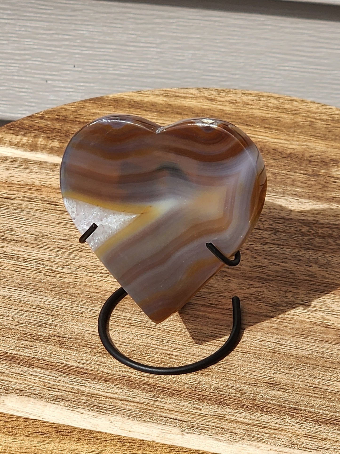 Beautiful High Buttery Polished Druzy Agate Crystal Rock Heart Slice on metal stand