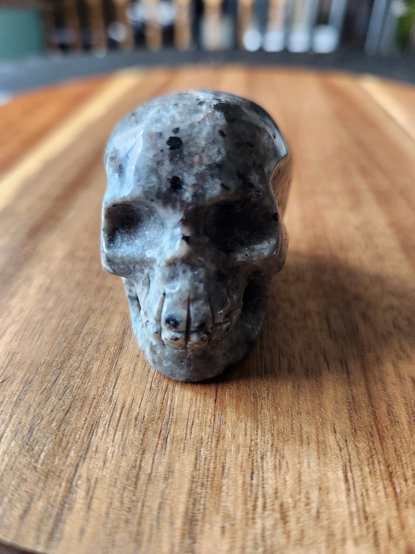 Beautiful AAA High Quality Yooperlite UV Reactive Unique Skull