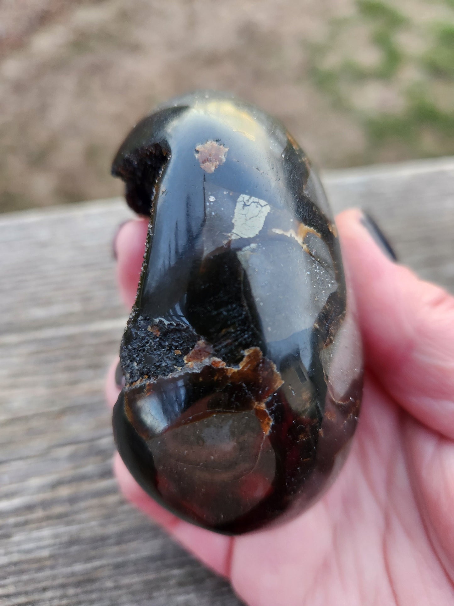 Beautiful AAA High Quality Septarian Dragon Rock Egg Crystal with stand