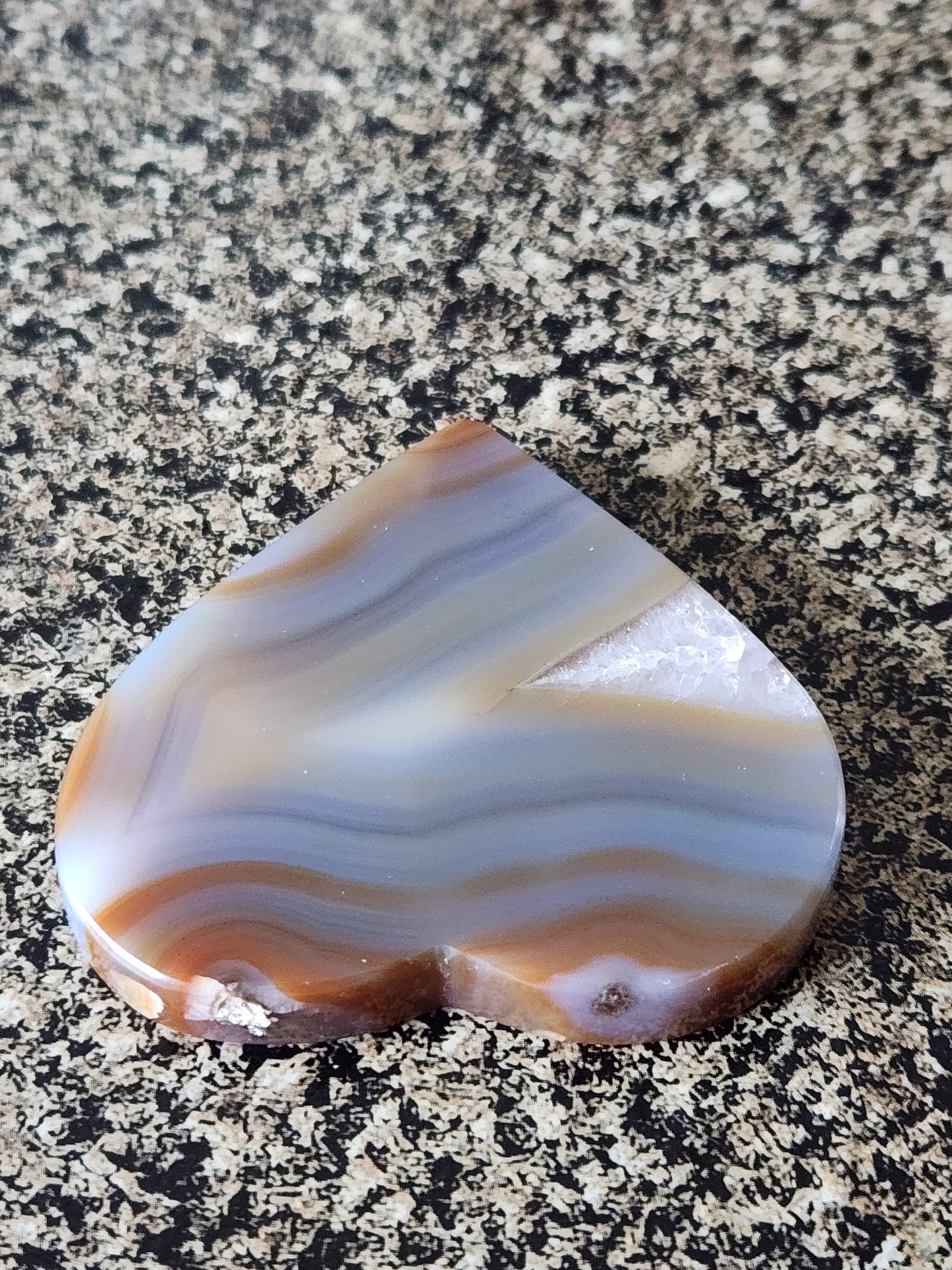 Beautiful High Buttery Polished Druzy Agate Crystal Rock Heart Slice on metal stand