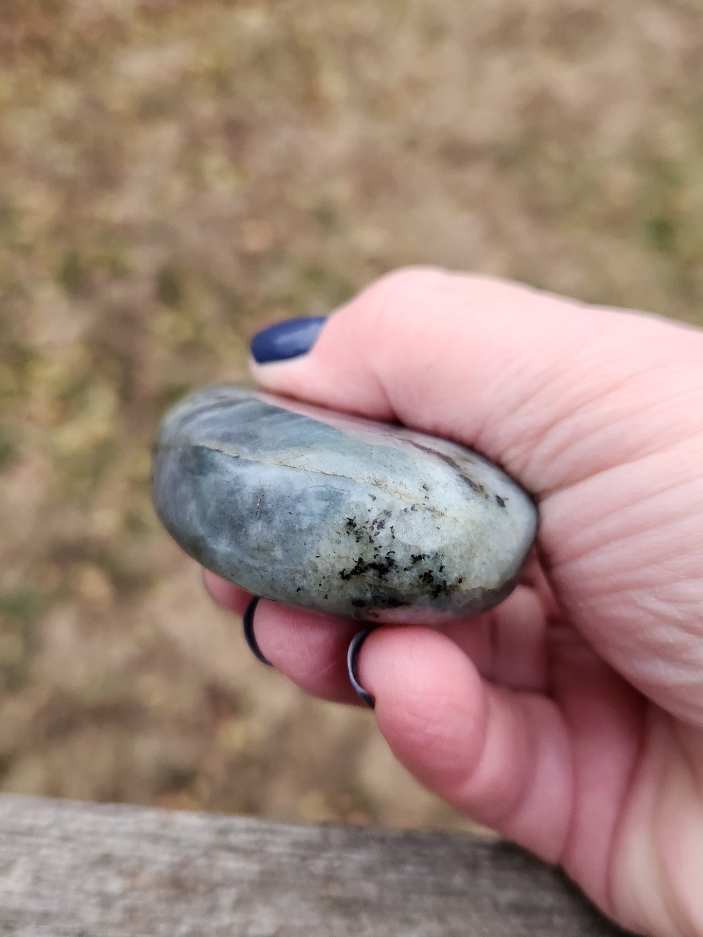 AAA Labradorite Palm Stone: High Polished Crystal with Peacock Flash