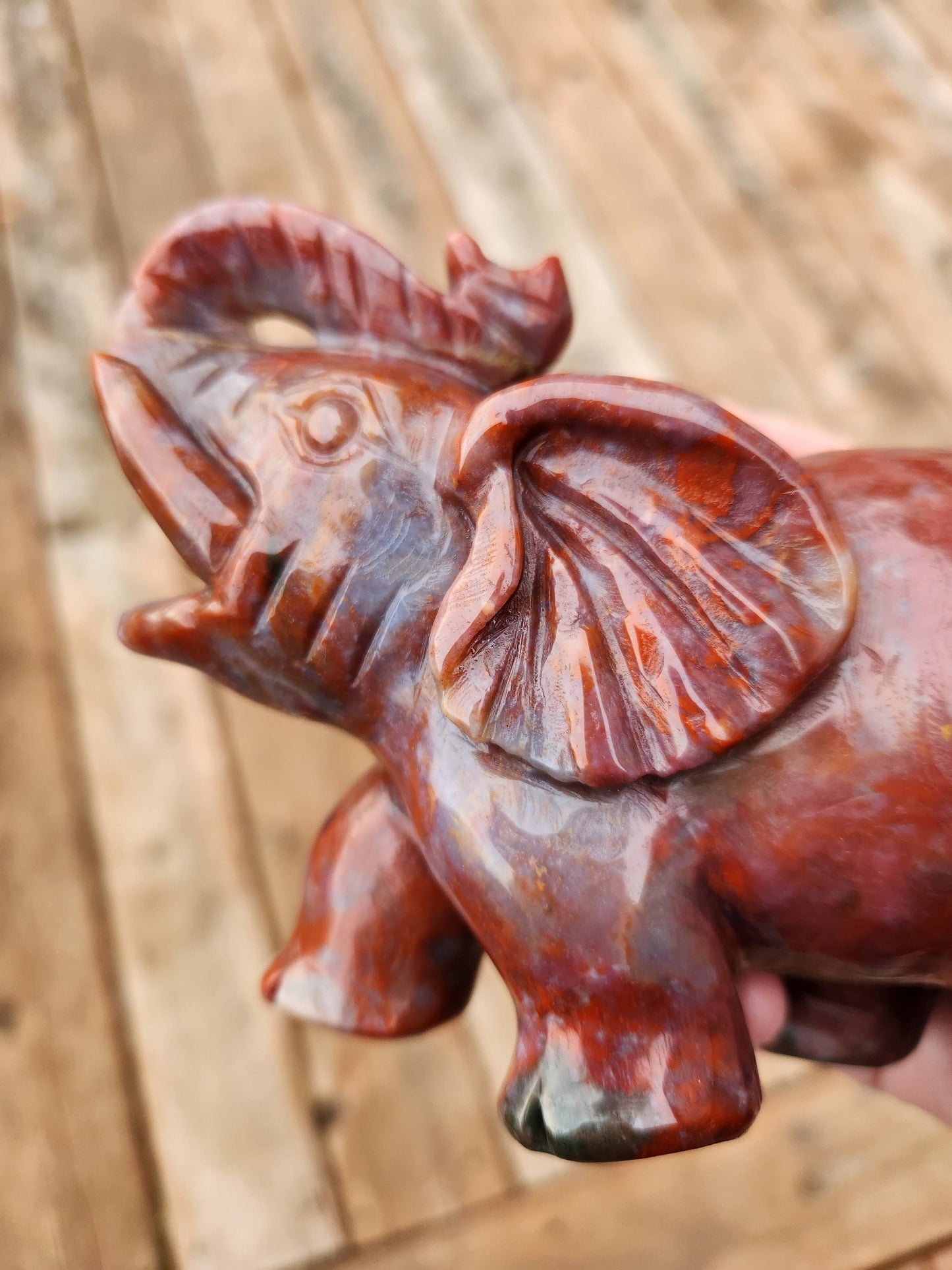 Polished Indian Agate Carved Elephant Crystal Stone