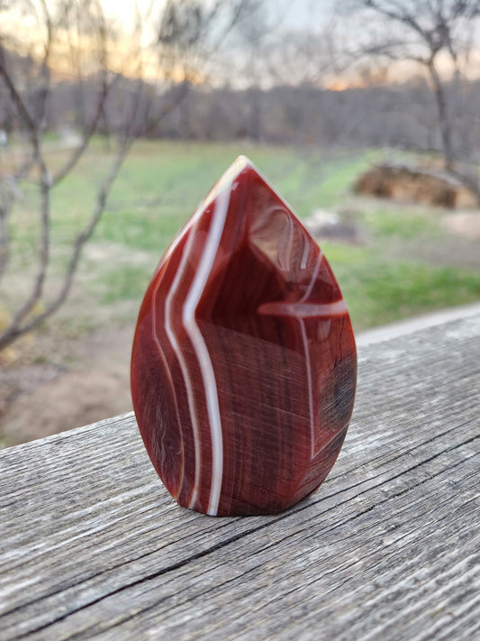 Banded Carnelian Crystal Flame: Druzy Window, High Polish