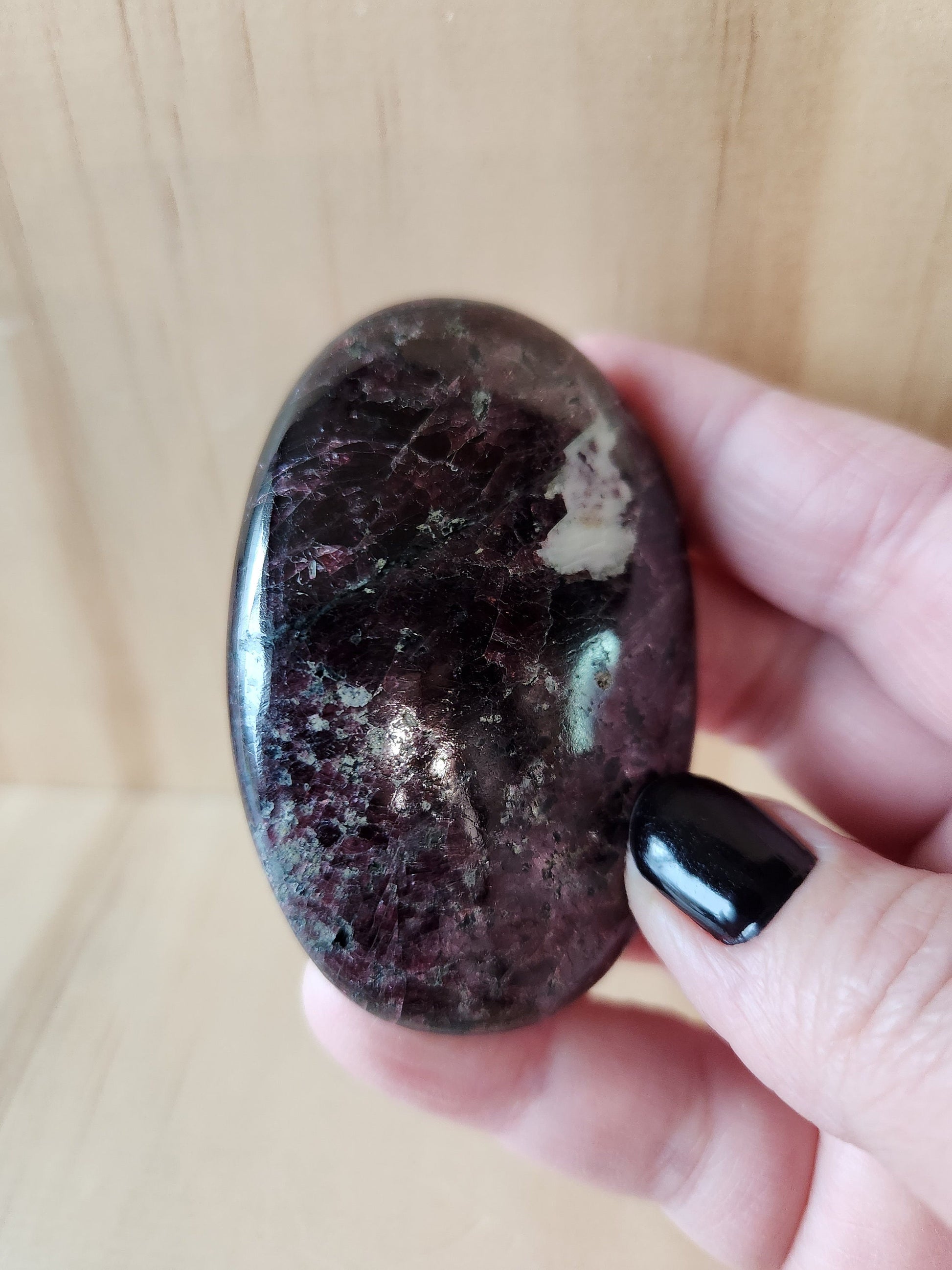 Gorgeous High Quality and High Polished AAA Juicy Red Raspberry Almandine Garnet palm stone from India