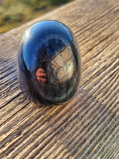 Hand Carved Black Onyx Agate Skull: AAA Quality Crystal Figurine