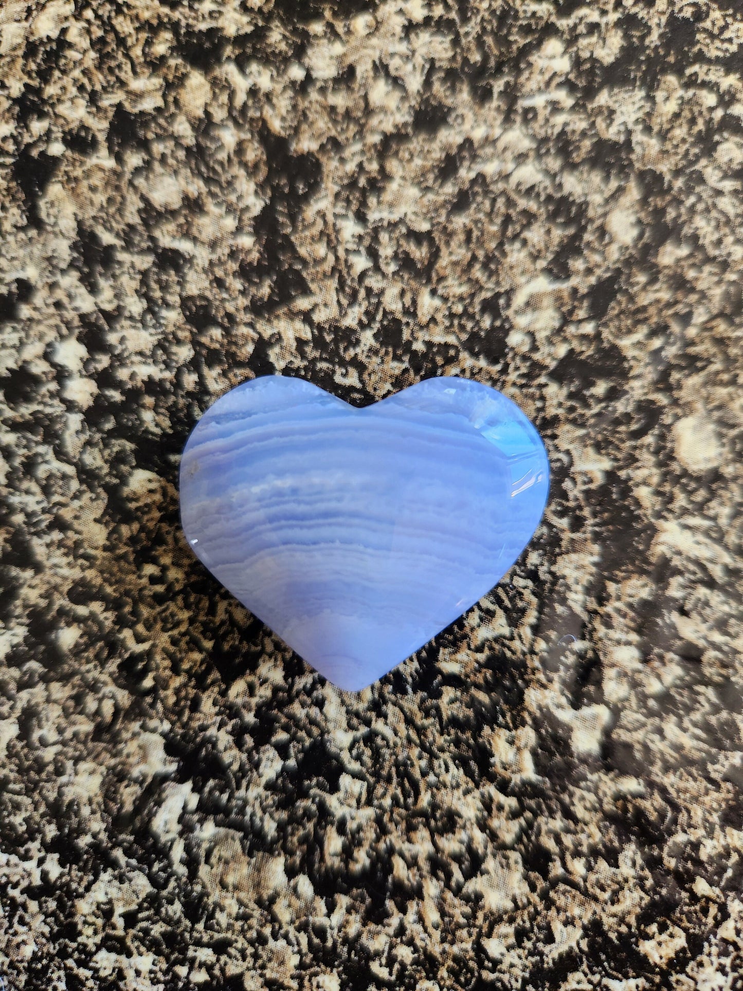 Gorgeous AAA Blue Lace Agate Crystal Stone Small Heart with Beautiful Banding