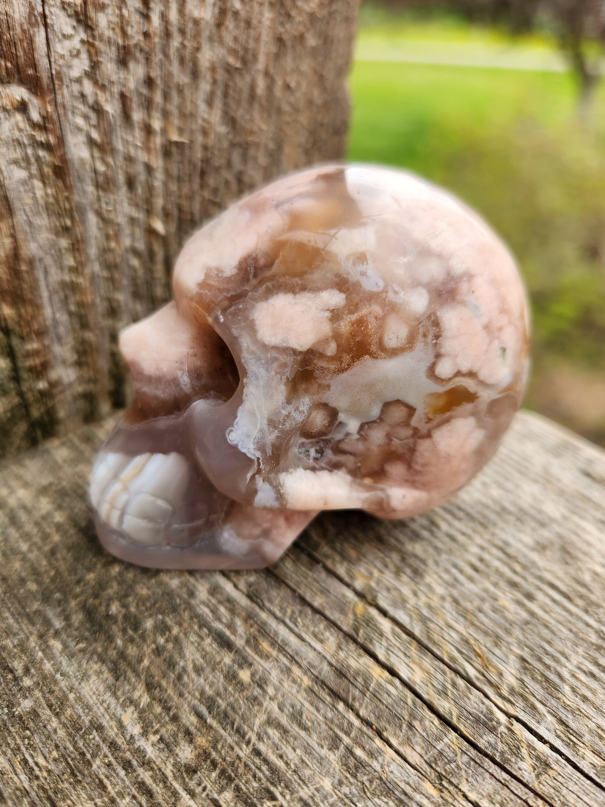 Crazy Cool Scary Flower Agate Crystal Skull with flower plumes, Baraka, Long face skull