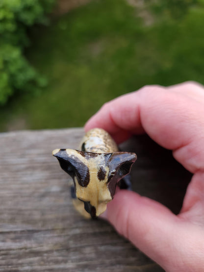 Hand Carved Picture Jasper Cat Figurine: Natural Stone Crystal