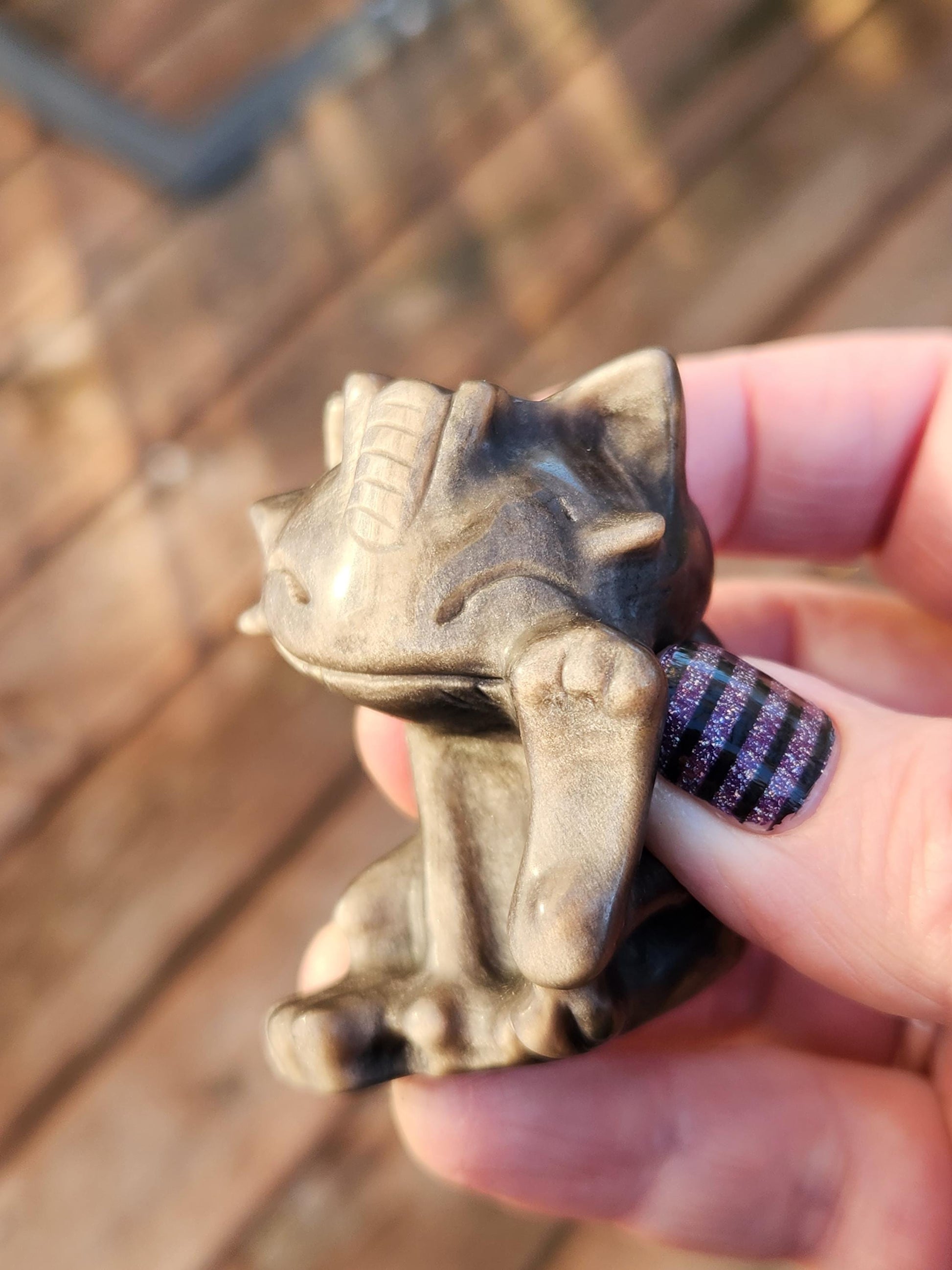 Rare Silver Sheen Obsidian Meowth Natural Stone Crystal with flash, Pokémon, Egyptian Cat