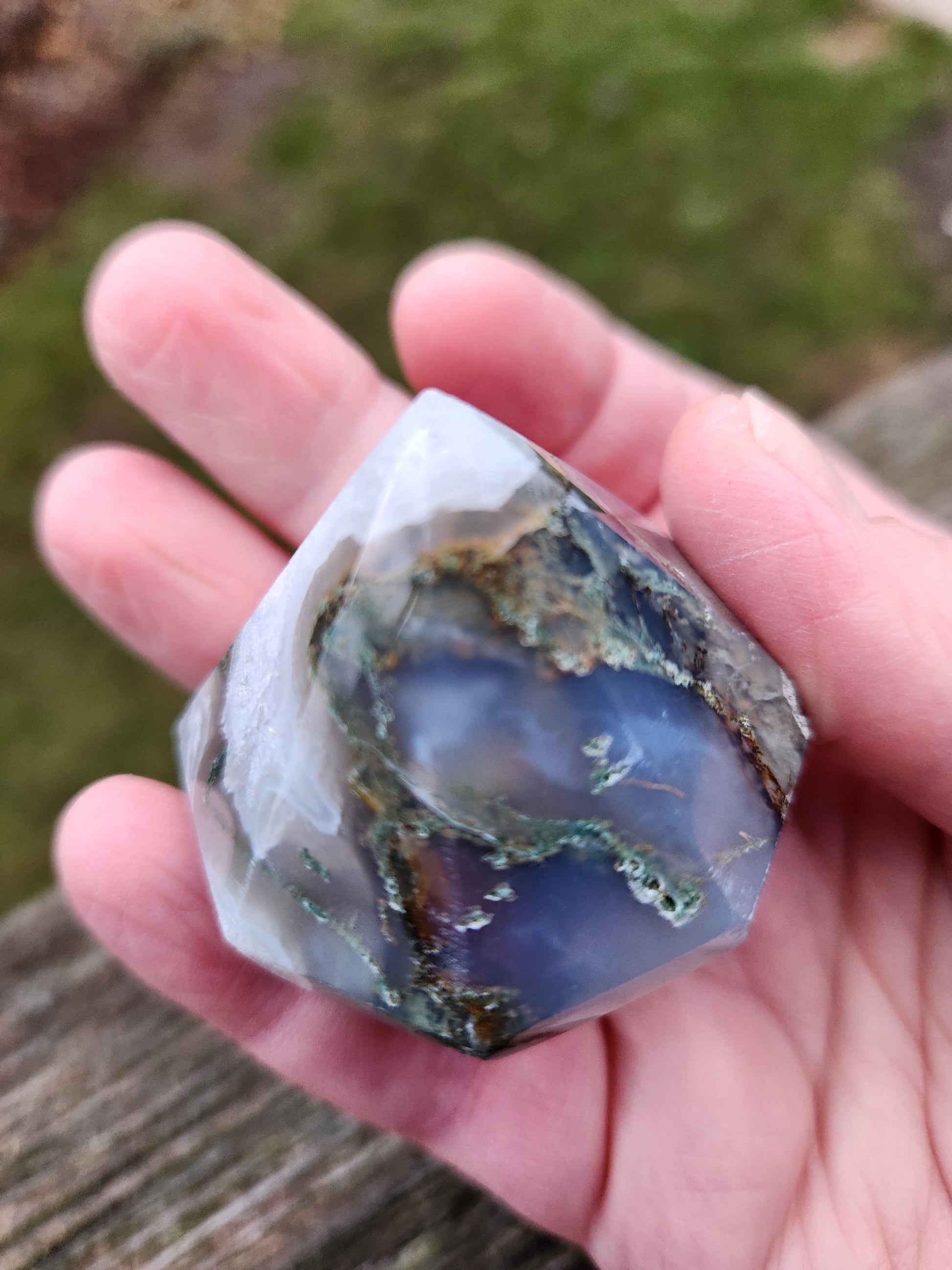 AAA Moss Agate Crystal Carved Diamond, Extractor