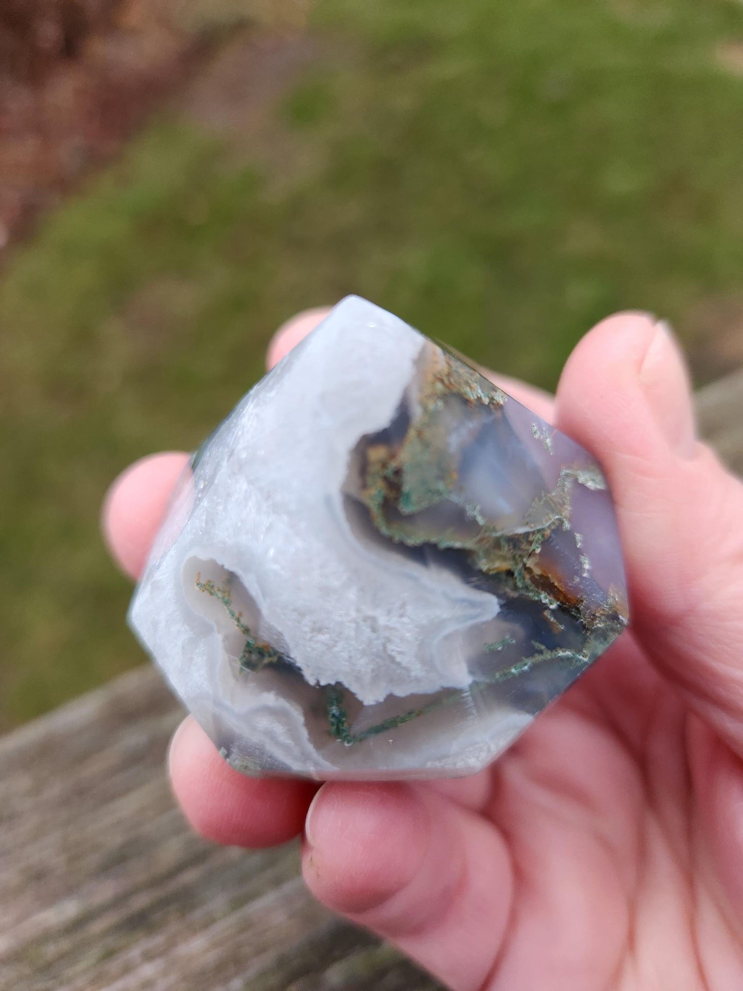 AAA Moss Agate Crystal Carved Diamond, Extractor