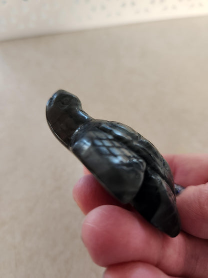 Labradorite Turtle Carving: Ocean Crystal with Flash