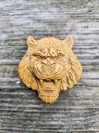 Tiger's Eye Crystal Tiger Head Carving: Hand Carved Coin