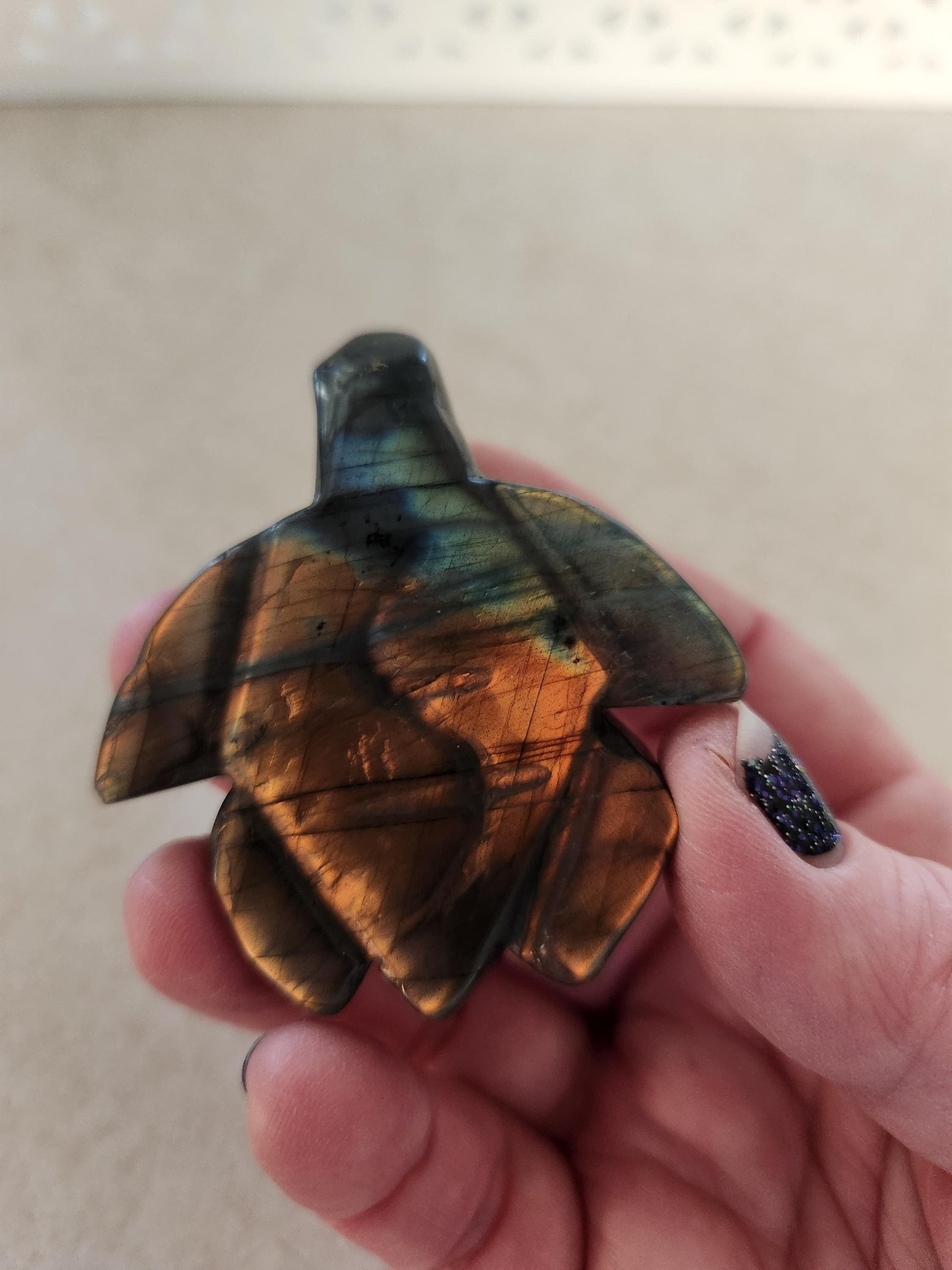 Labradorite Turtle Carving: Ocean Crystal with Flash