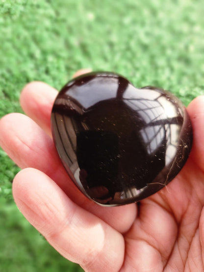 Rare Blue UV Reactive Amber Heart