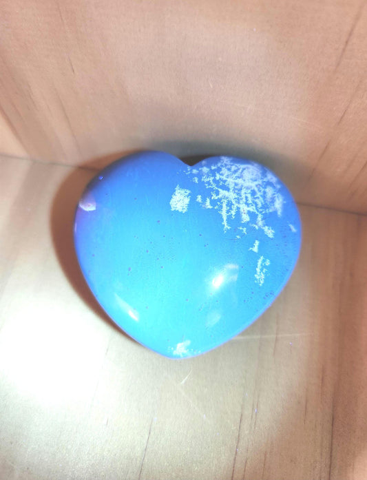 Rare Blue UV Reactive Amber Heart