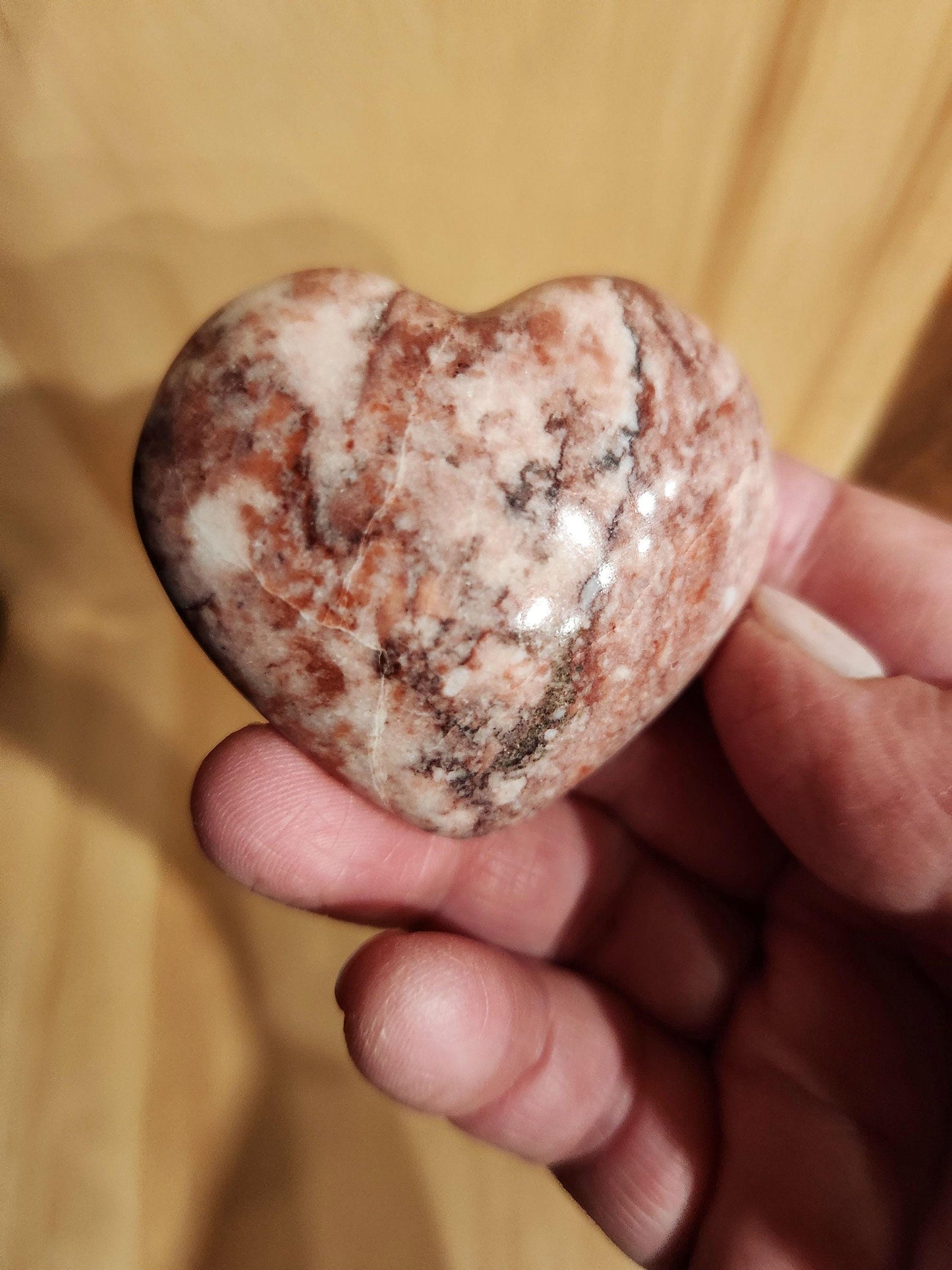 Polished Strawberry Onyx Crystal Heart: AAA Grade, Buttery Finish