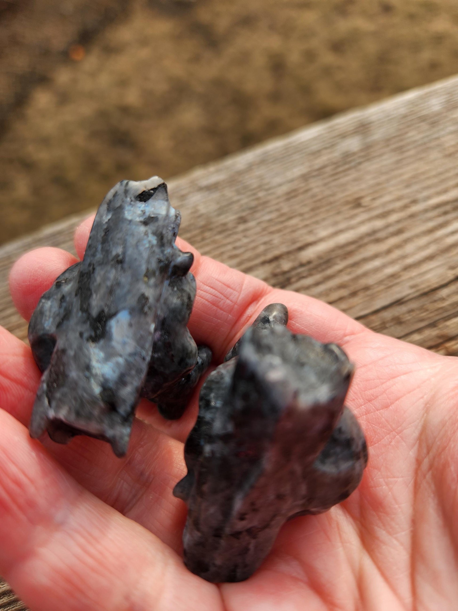 Unique Fox on a Log Mini Figure Crystal, Garnet Or Labradorite, 1 Fox