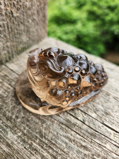 Smoky Quartz Money Toad: AAA Crystal Carving