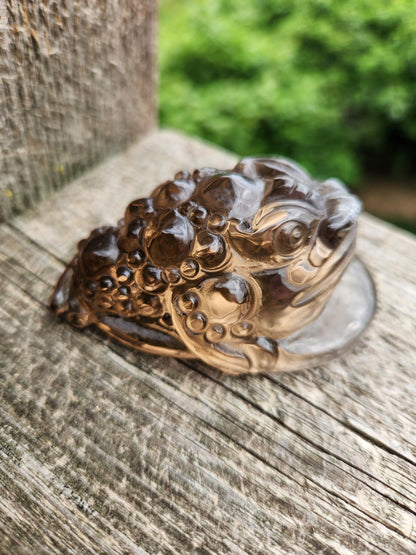 Smoky Quartz Money Toad: AAA Crystal Carving