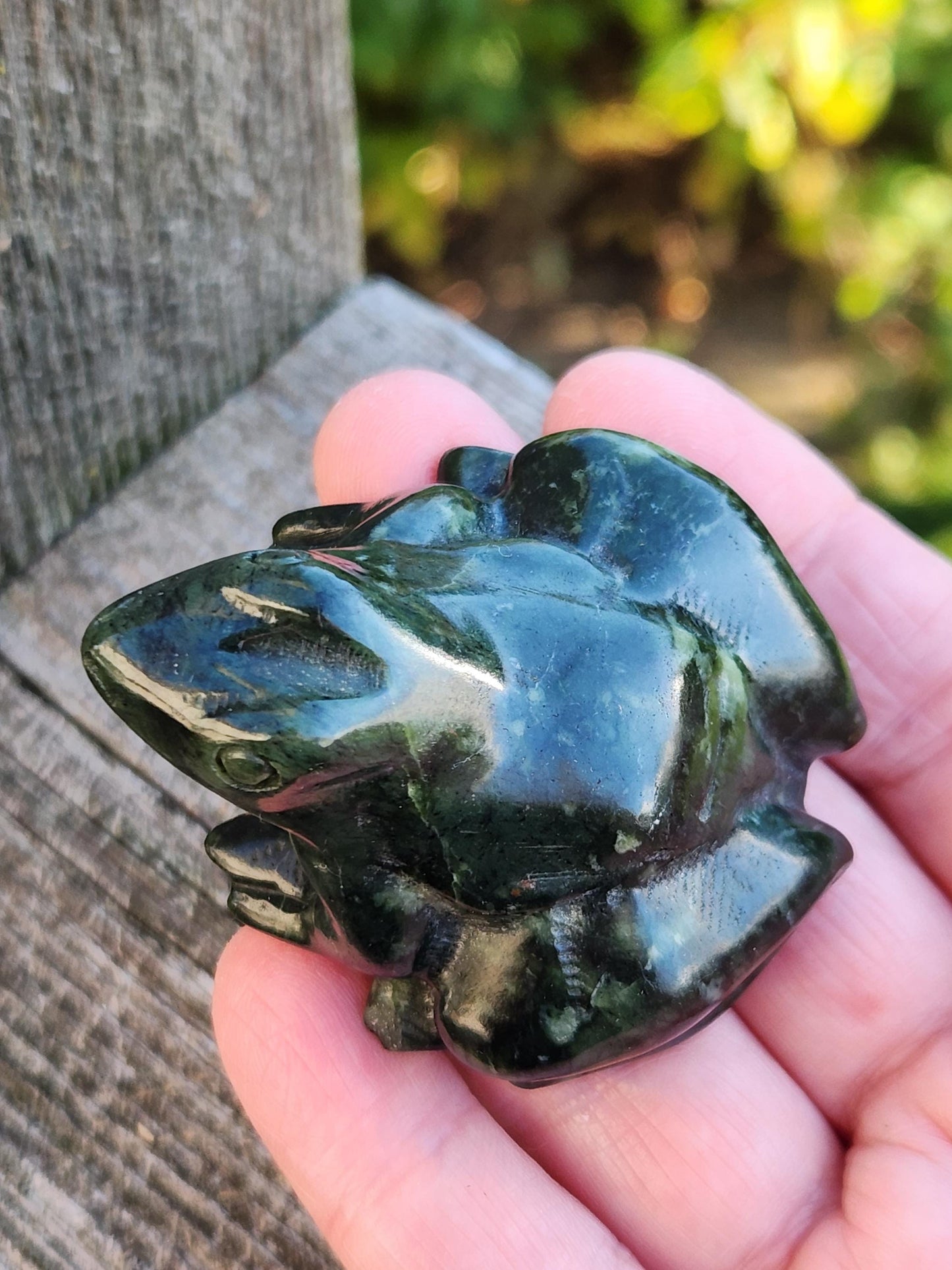 Dark Green Carved Jade Frog Crystal Stone
