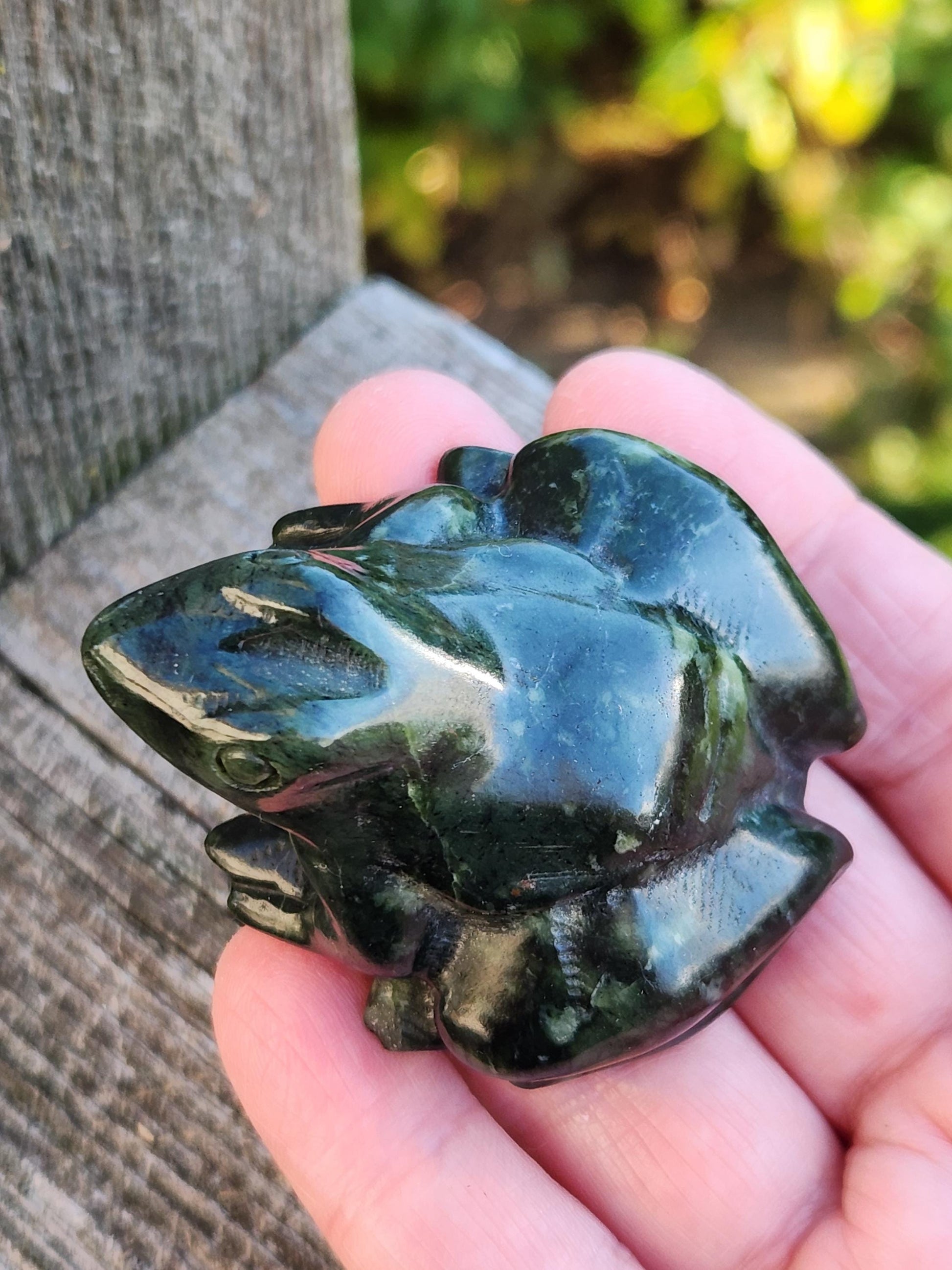 Dark Green Carved Jade Frog Crystal Stone