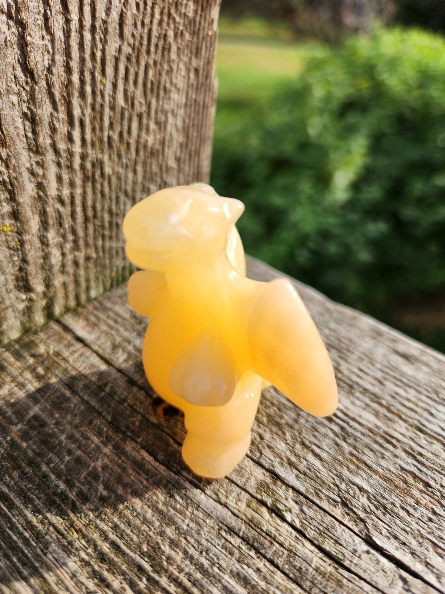 Super Cute Yellow Calcite Charizard, Pokemon, Dragon