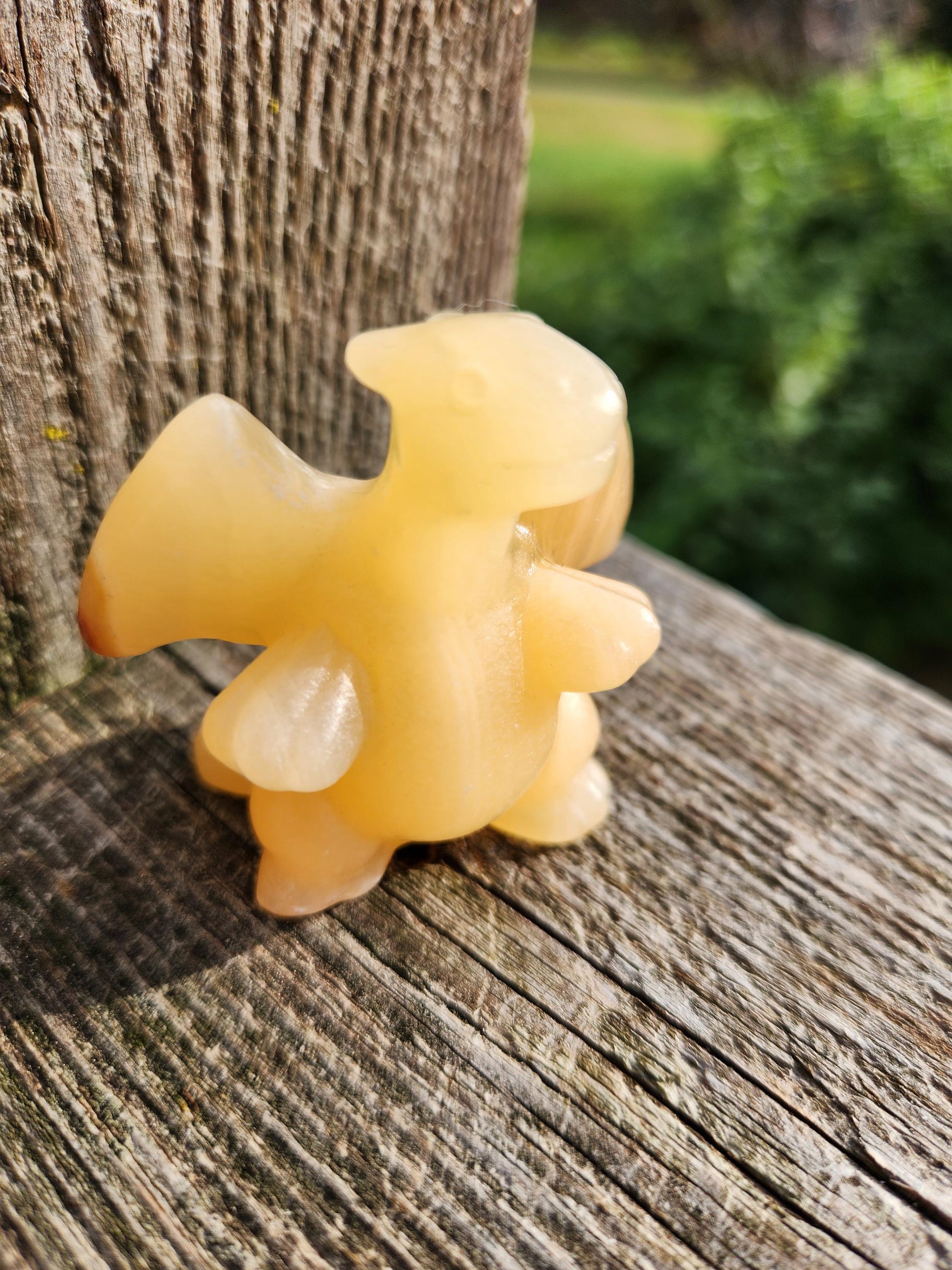 Super Cute Yellow Calcite Charizard, Pokemon, Dragon