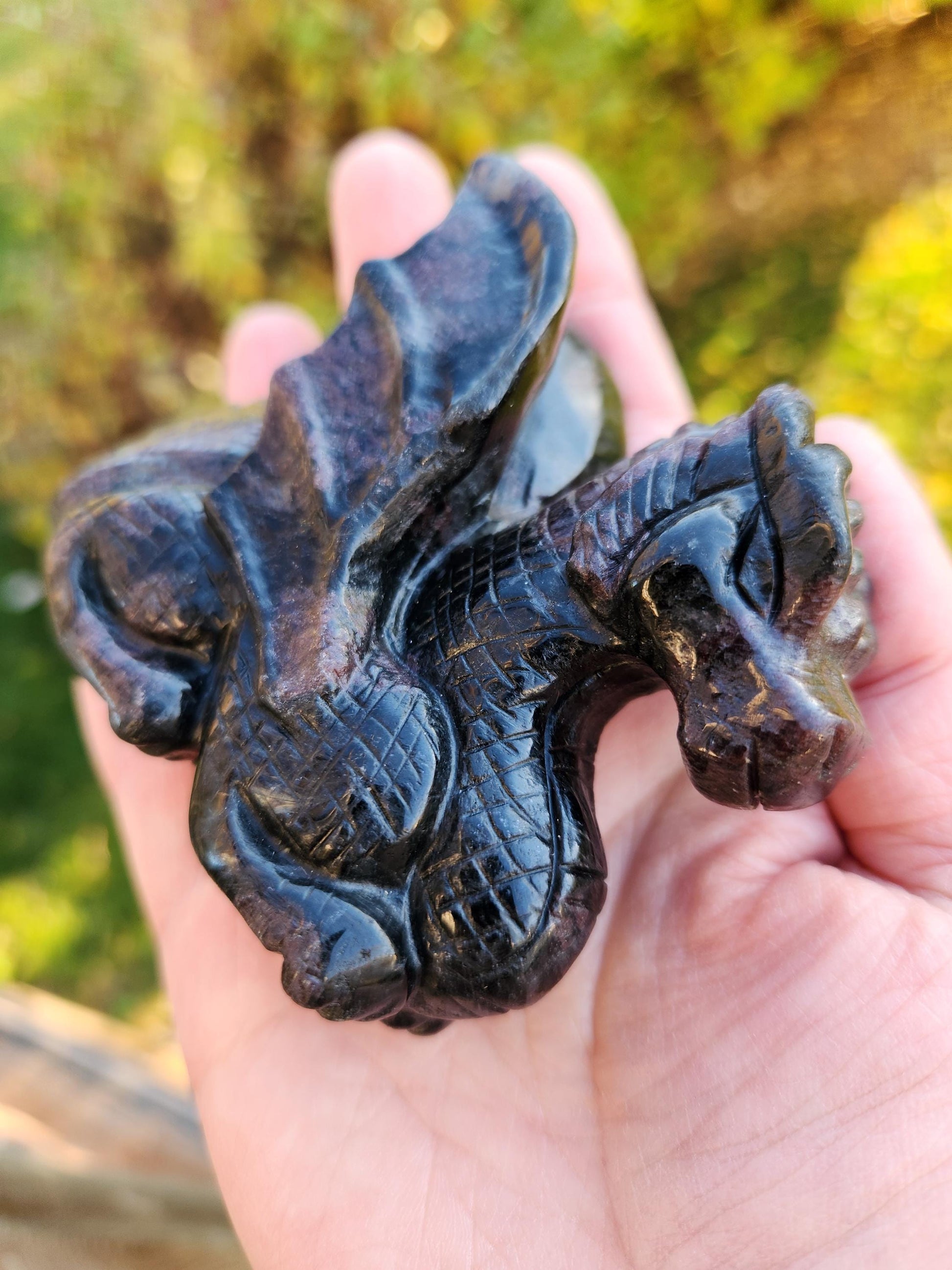 Garnet with Fireworks Crystal Dragon Carving - DnD, Decor, Arfvedsonite