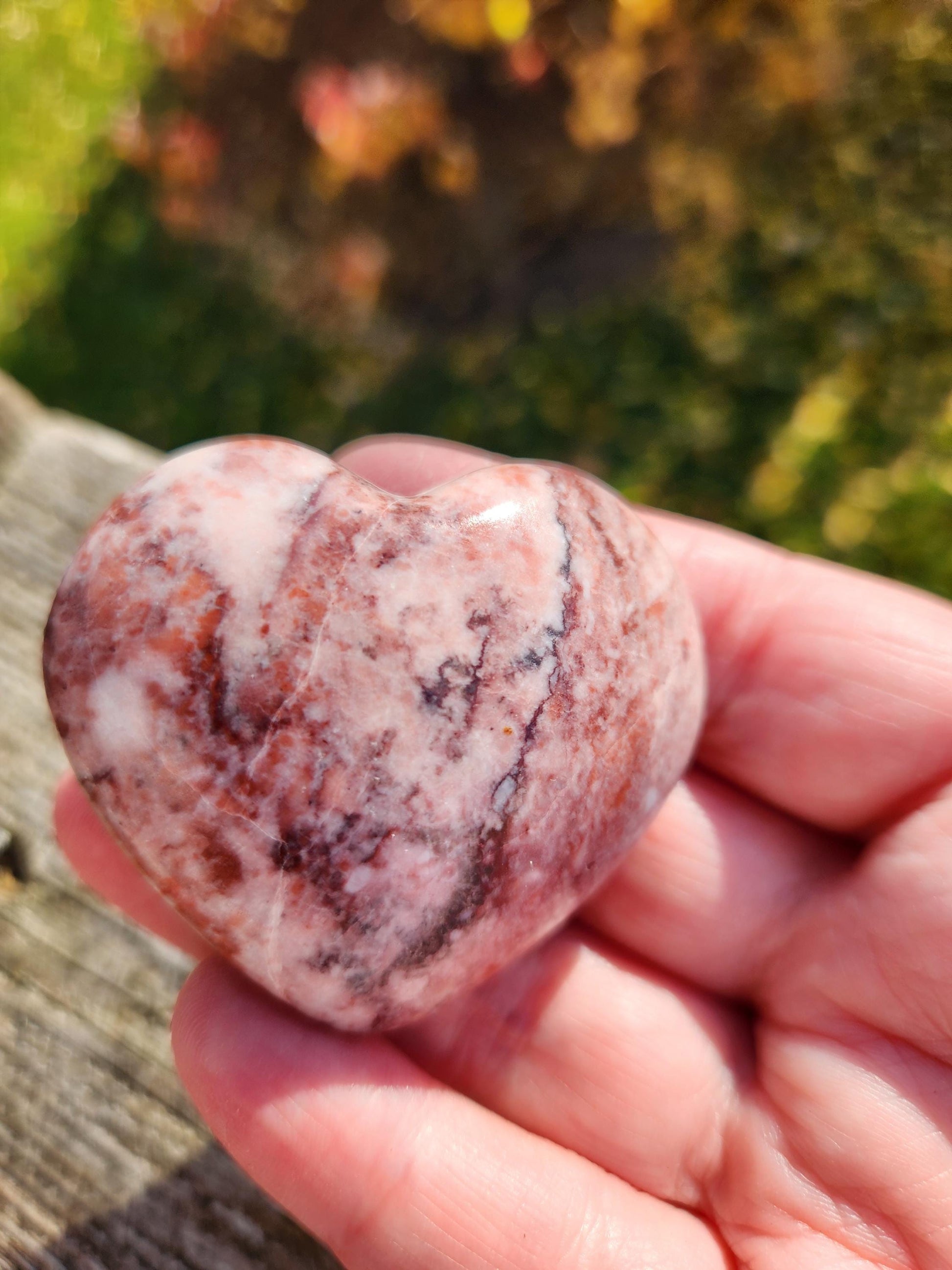 Polished Strawberry Onyx Crystal Heart: AAA Grade, Buttery Finish