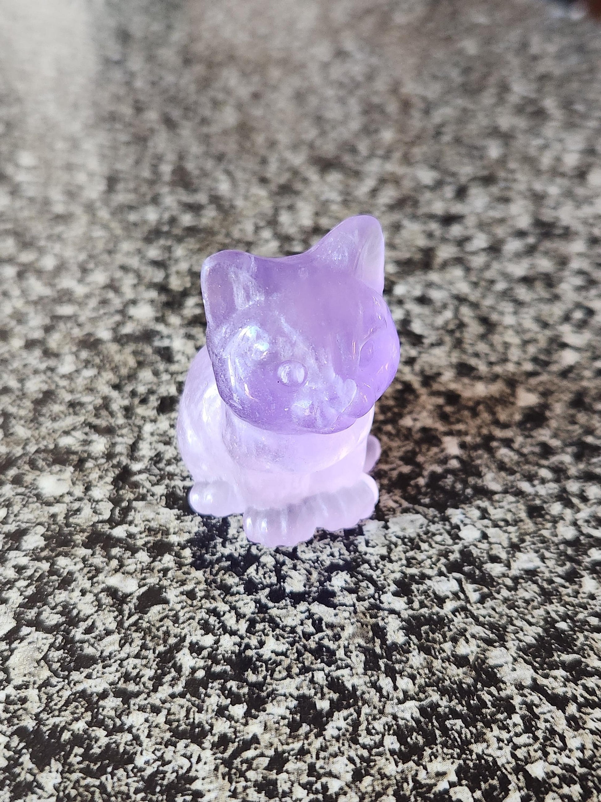 Light Purple Fluorite Carved Sitting Cat