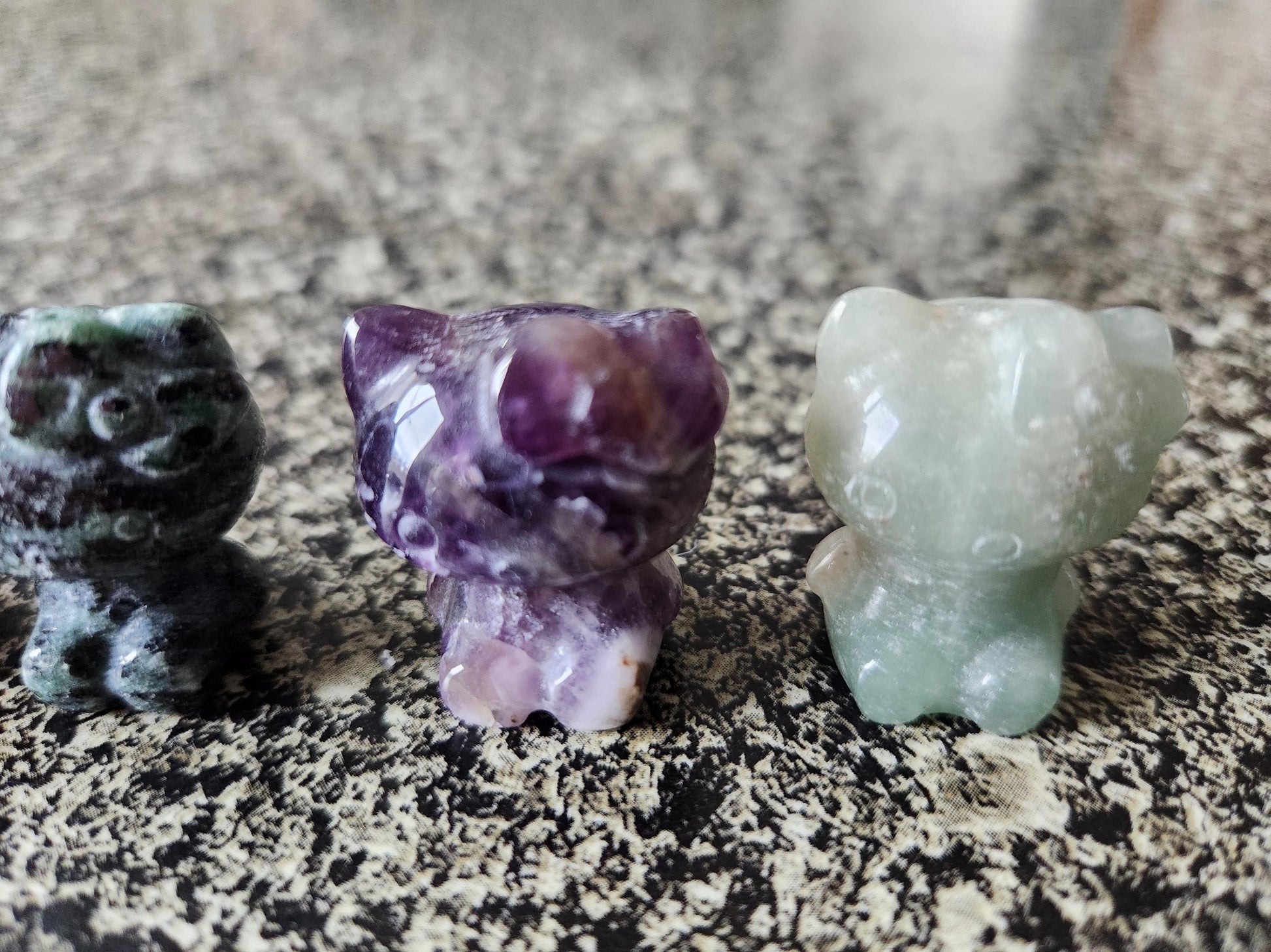 Carved Mini Hello Kitty Crystal Stone: Various Stone, One