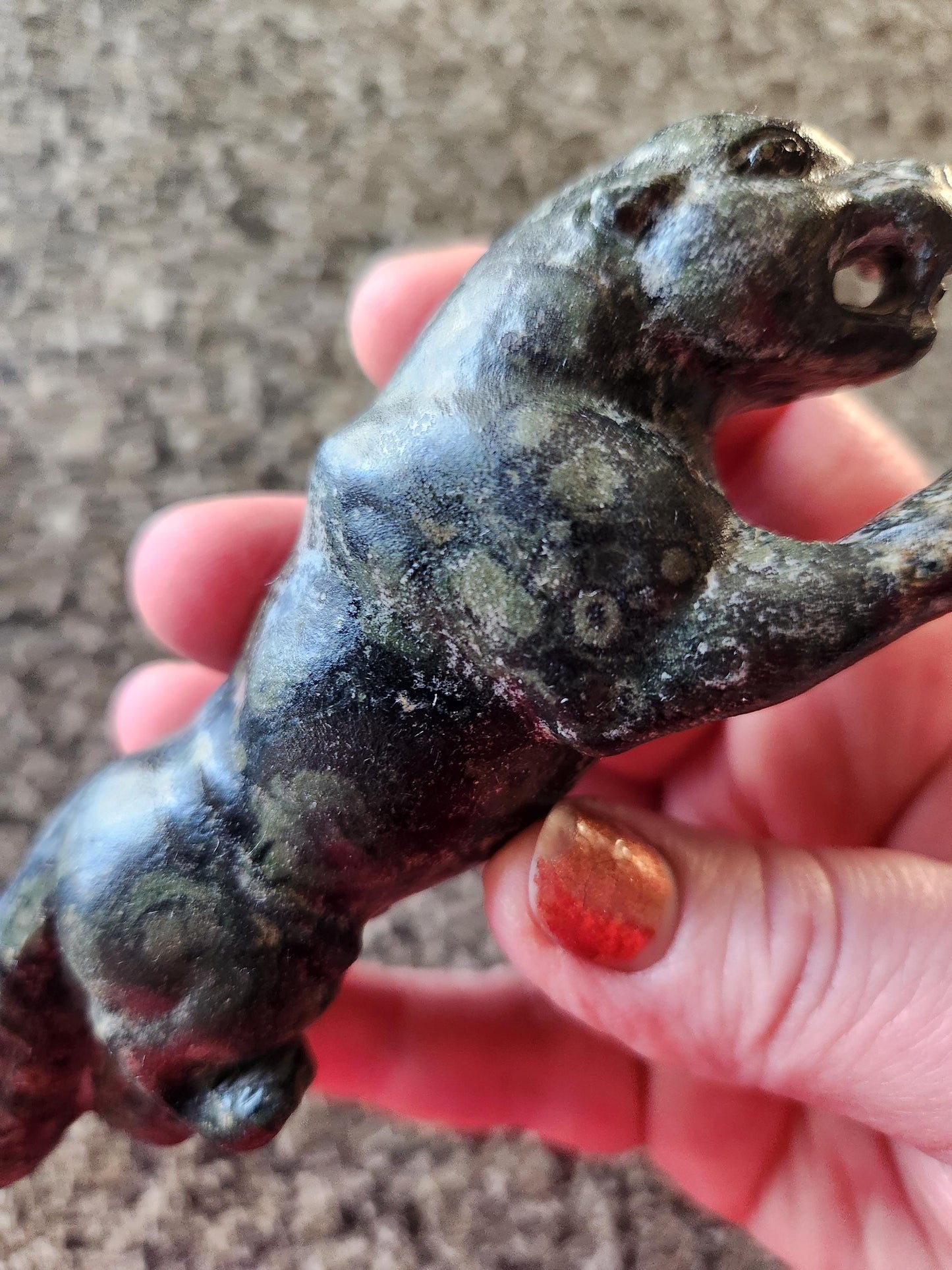 Jaguar Carved Kambaba Jasper Stone Natural Stone Crystal, Big Cat