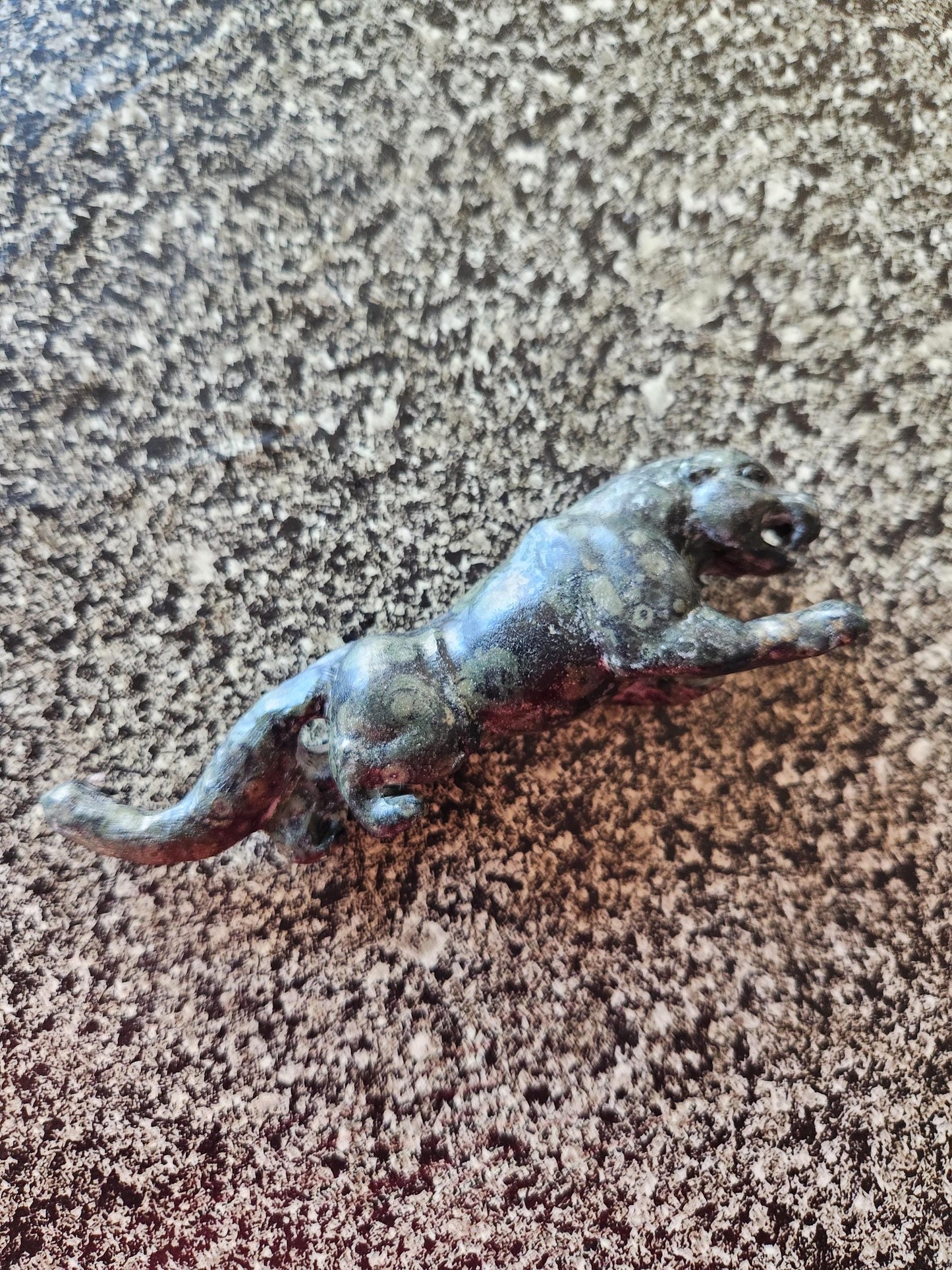 Jaguar Carved Kambaba Jasper Stone Natural Stone Crystal, Big Cat