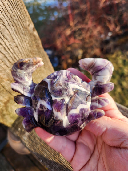 Chevron Dream Amethyst Crystal Crab, Large