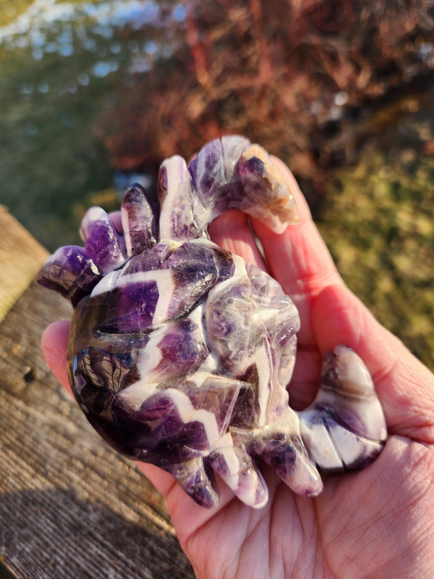 Chevron Dream Amethyst Crystal Crab, Large