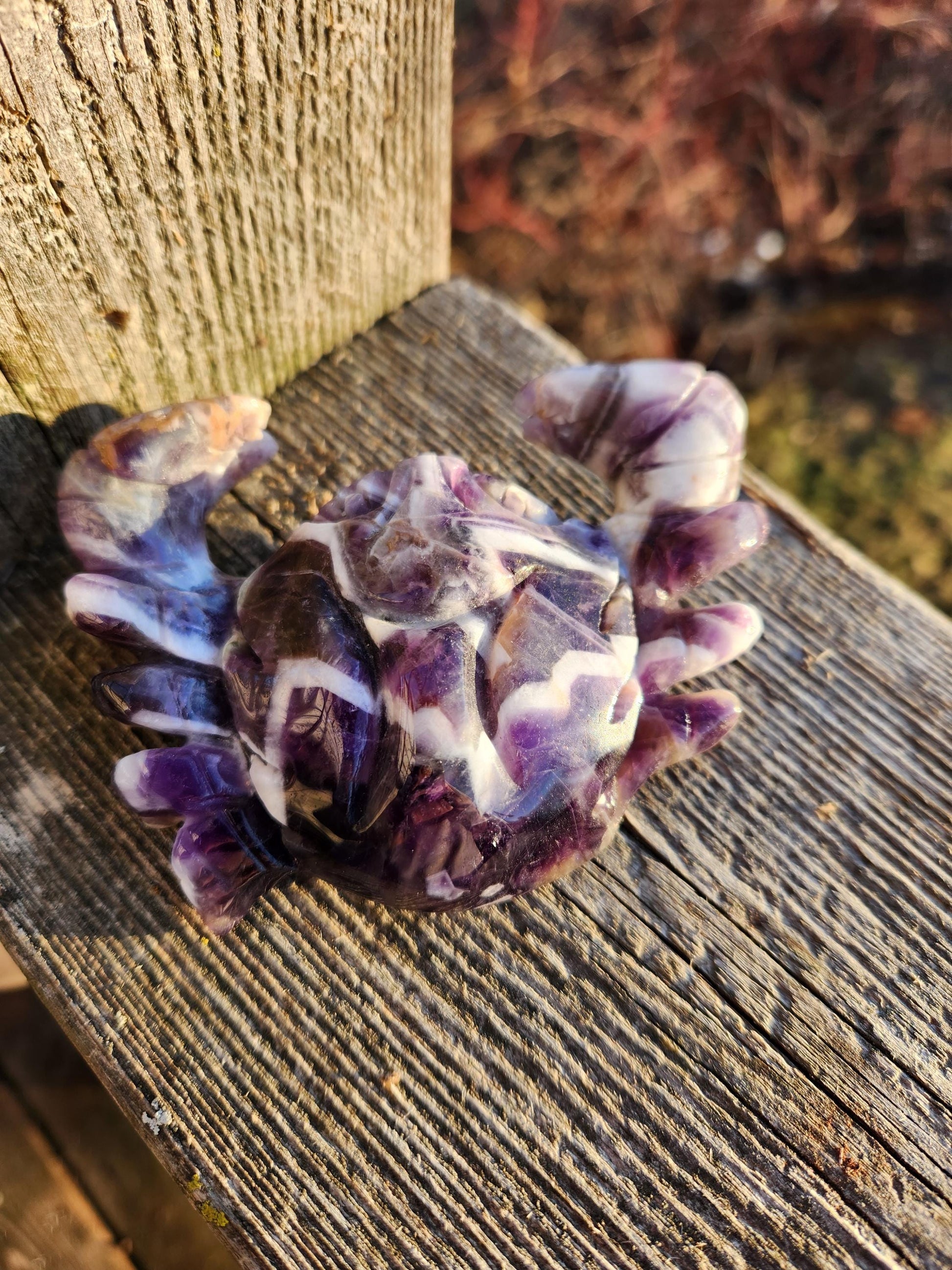 Chevron Dream Amethyst Crystal Crab, Large