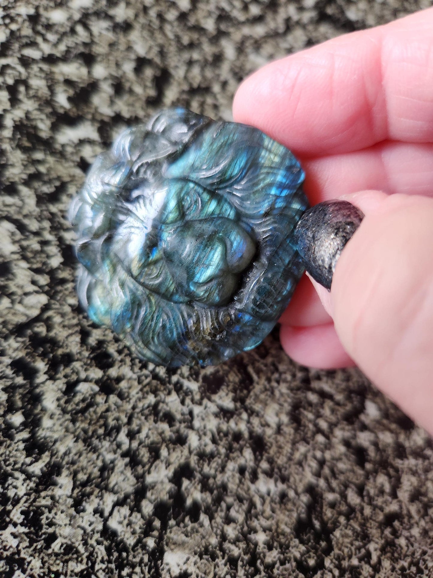 Labradorite Crystal Lion Coin Carving: Hand Carved Palm Stone with Extreme Flash