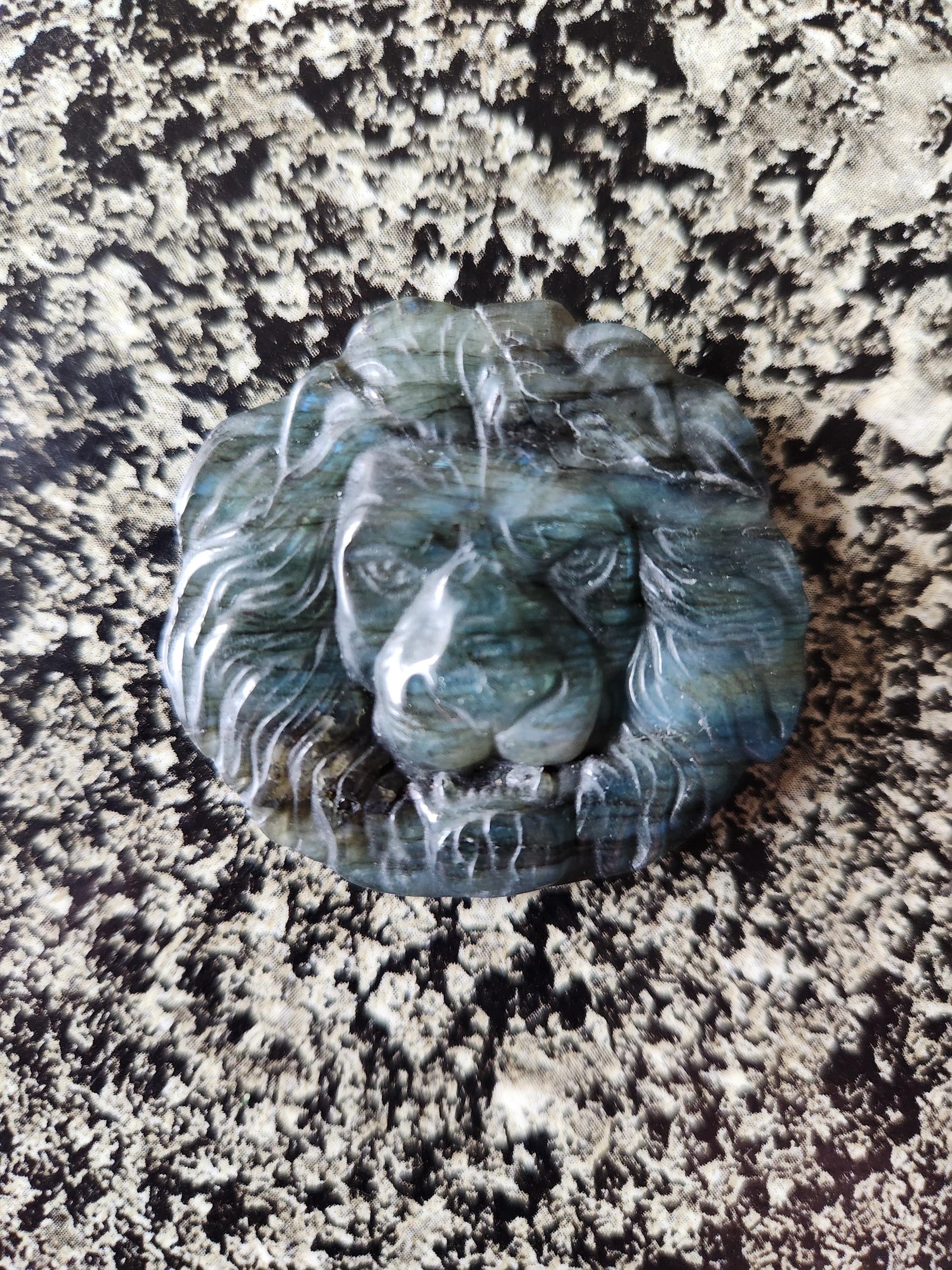 Labradorite Crystal Lion Coin Carving: Hand Carved Palm Stone with Extreme Flash