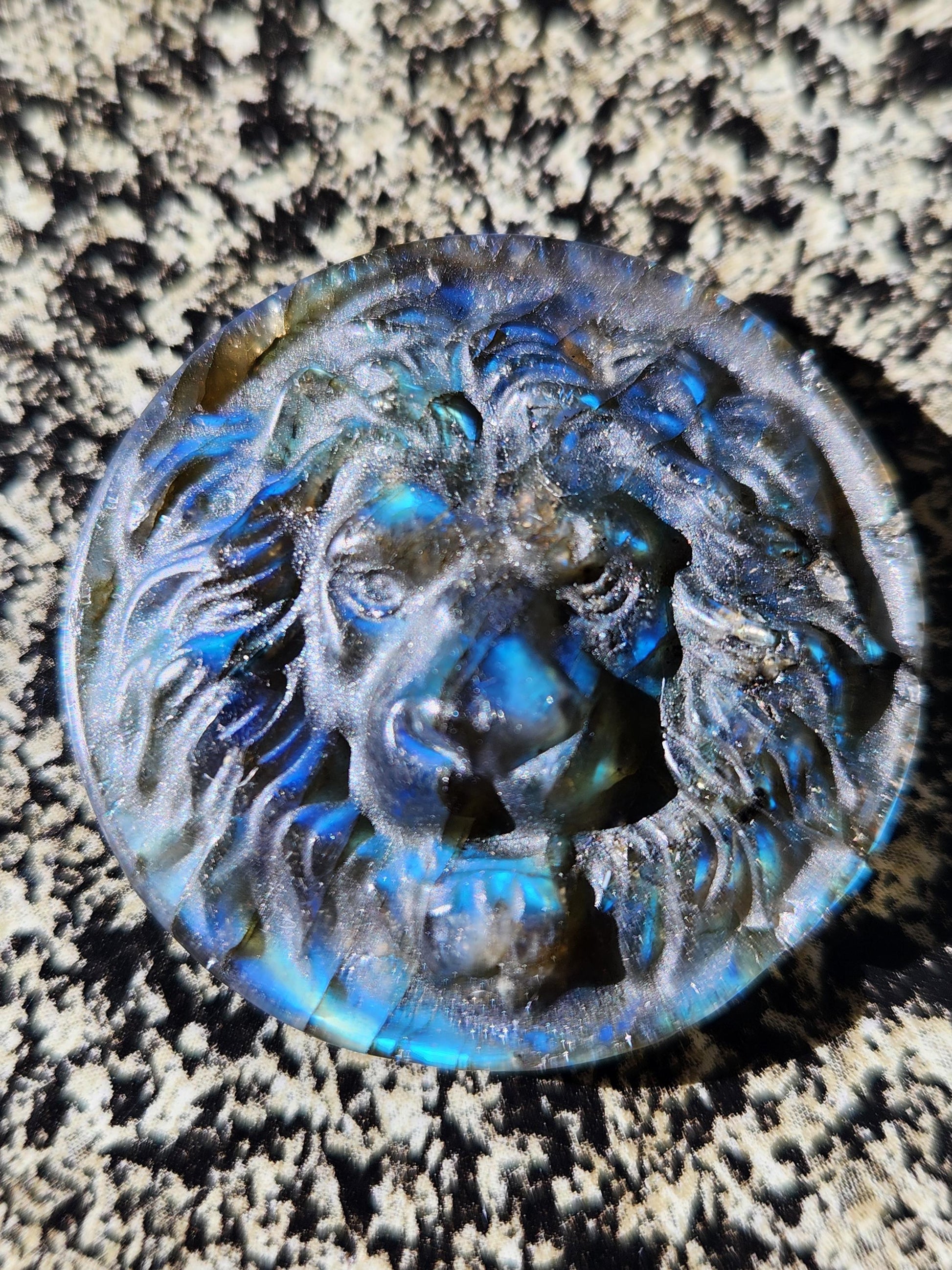 Labradorite Crystal Lion Coin Carving: Hand Carved Palm Stone with Extreme Flash