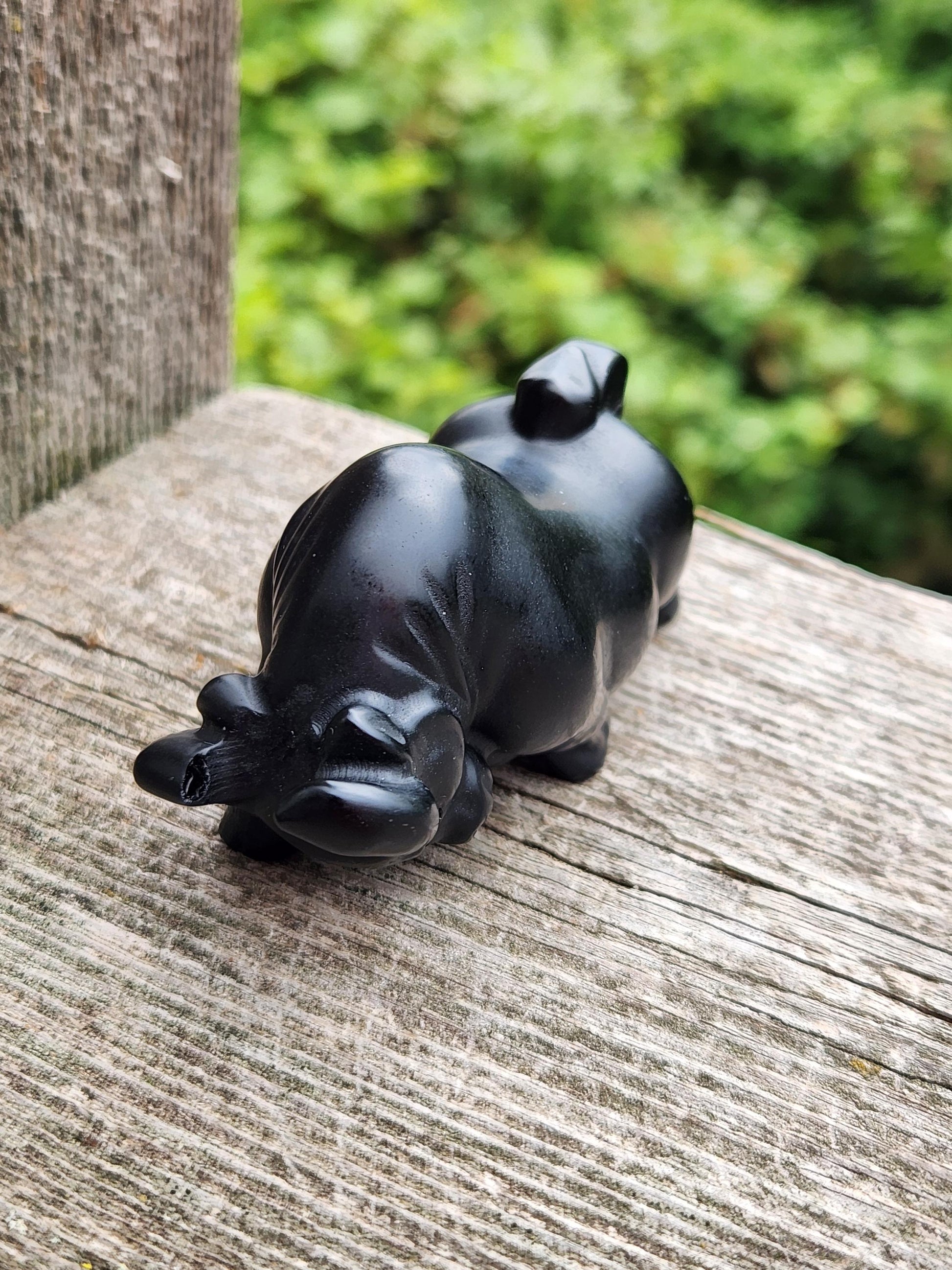 Black Obsidian Crystal Charging Bull, Taurus, Ox