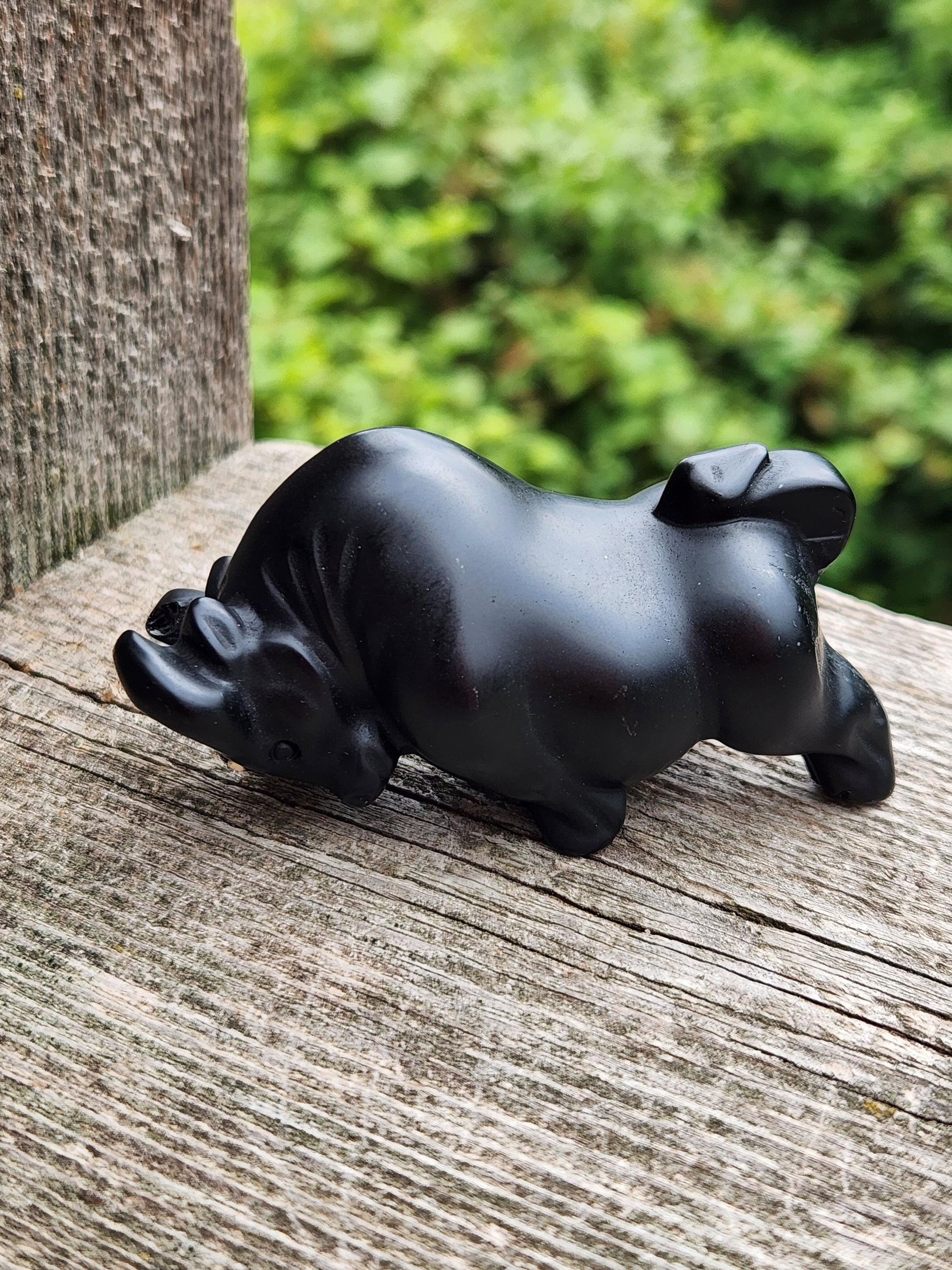 Black Obsidian Crystal Charging Bull, Taurus, Ox