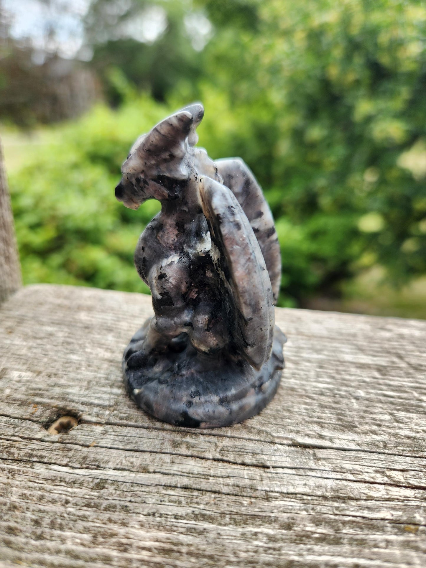 Larvakite Crystal Dragon Carving - DnD, Decor