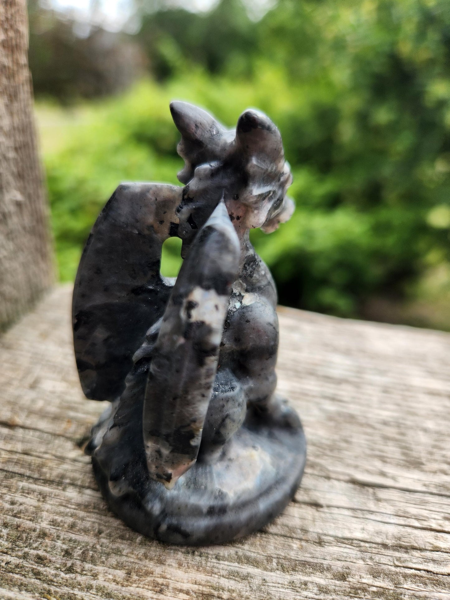 Larvakite Crystal Dragon Carving - DnD, Decor