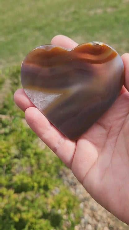 Beautiful High Buttery Polished Druzy Agate Crystal Rock Heart Slice on metal stand