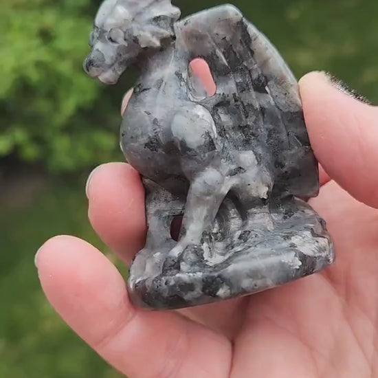 Larvakite Crystal Dragon Carving - DnD, Decor