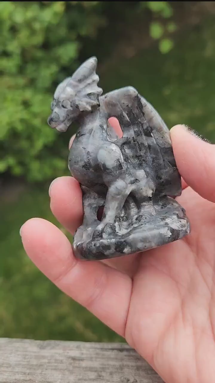 Larvakite Crystal Dragon Carving - DnD, Decor